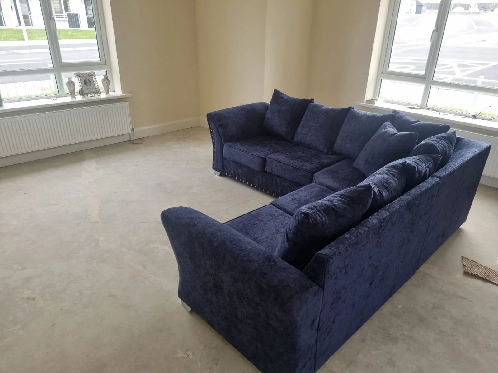 Luxury Cambridge Corner Sofa - Midnight Chenille Fabric Sofa