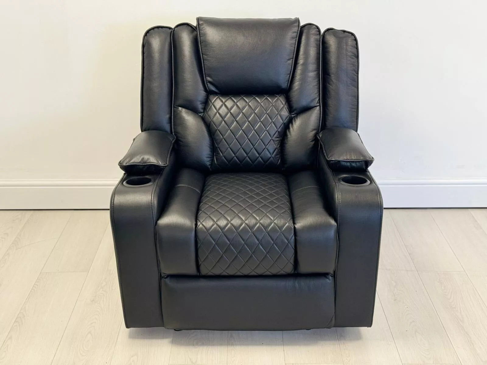 Electric Recliner Orlando Armchair Black 1 seater | USB, Cup Holders, LED