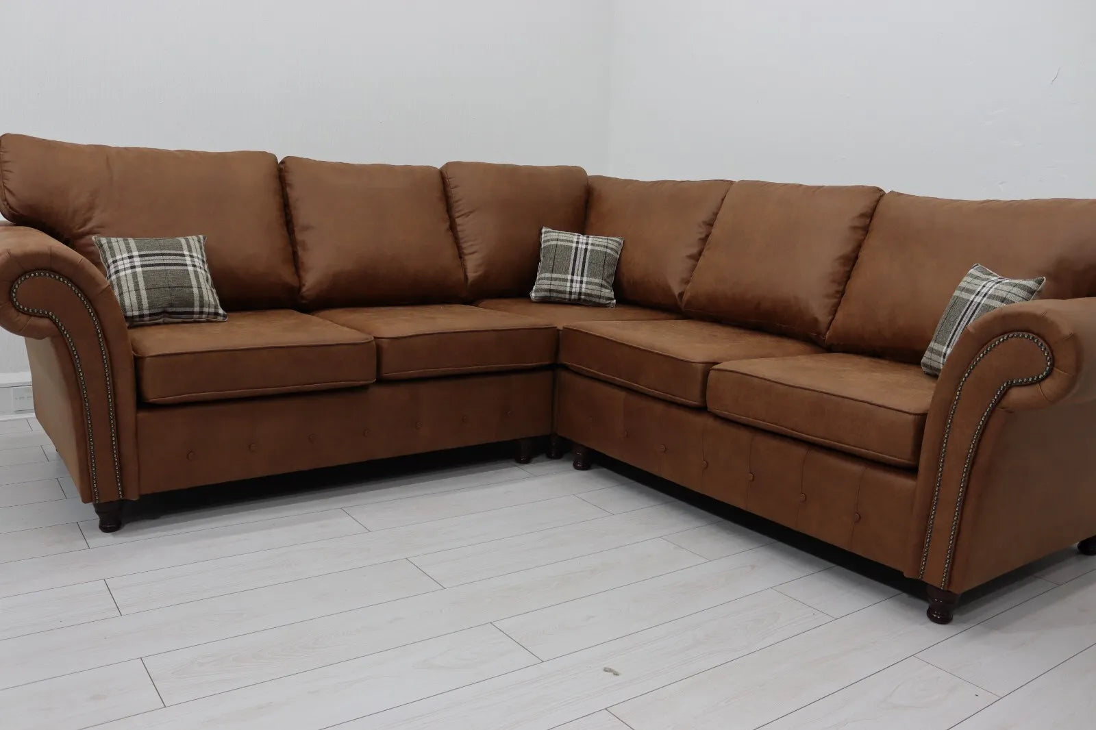 Sofa Corner Suite – 3+2 Seater & Armchair