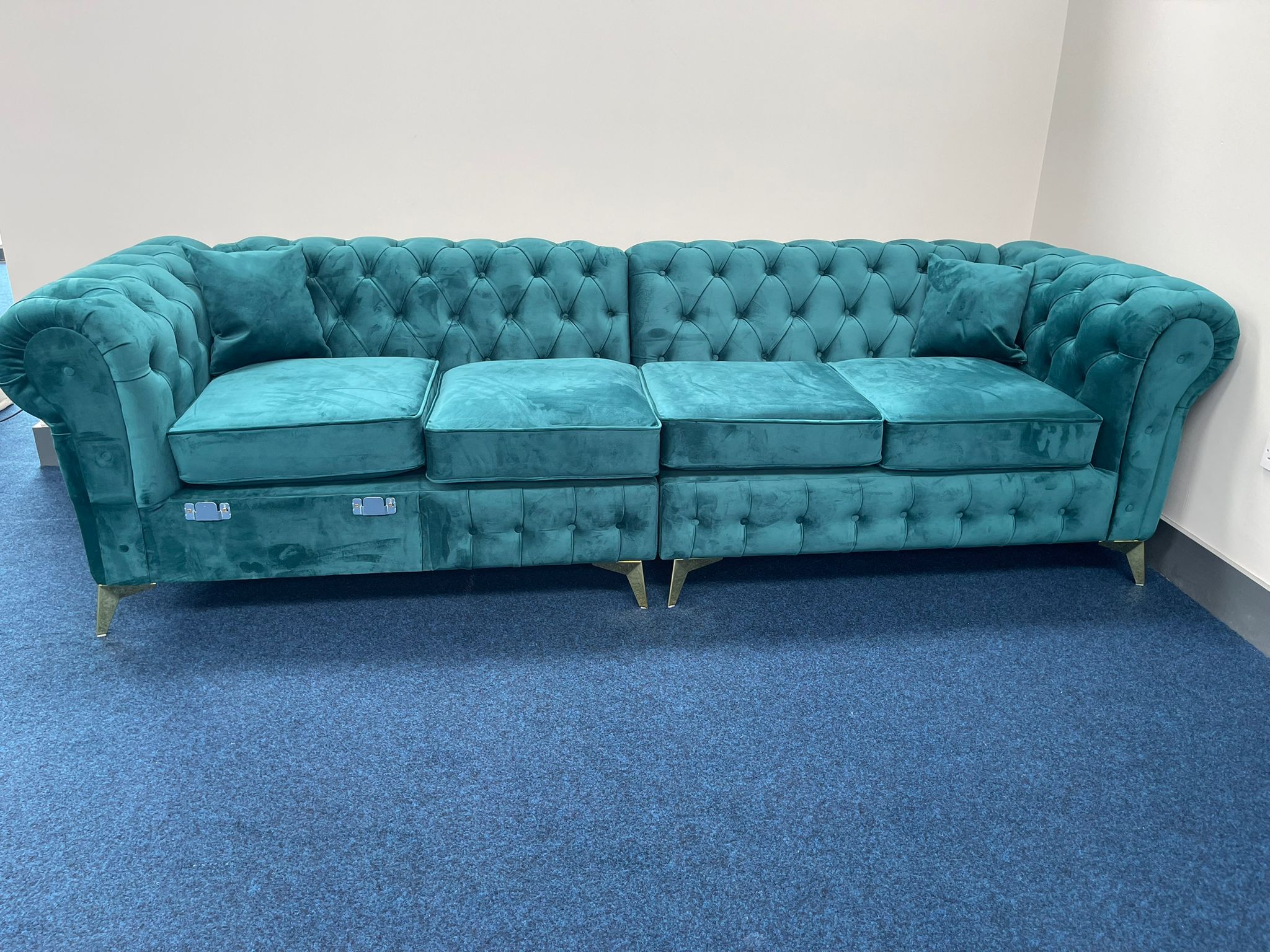 Royal Chesterfield Sofa in Grean Plush Velvet