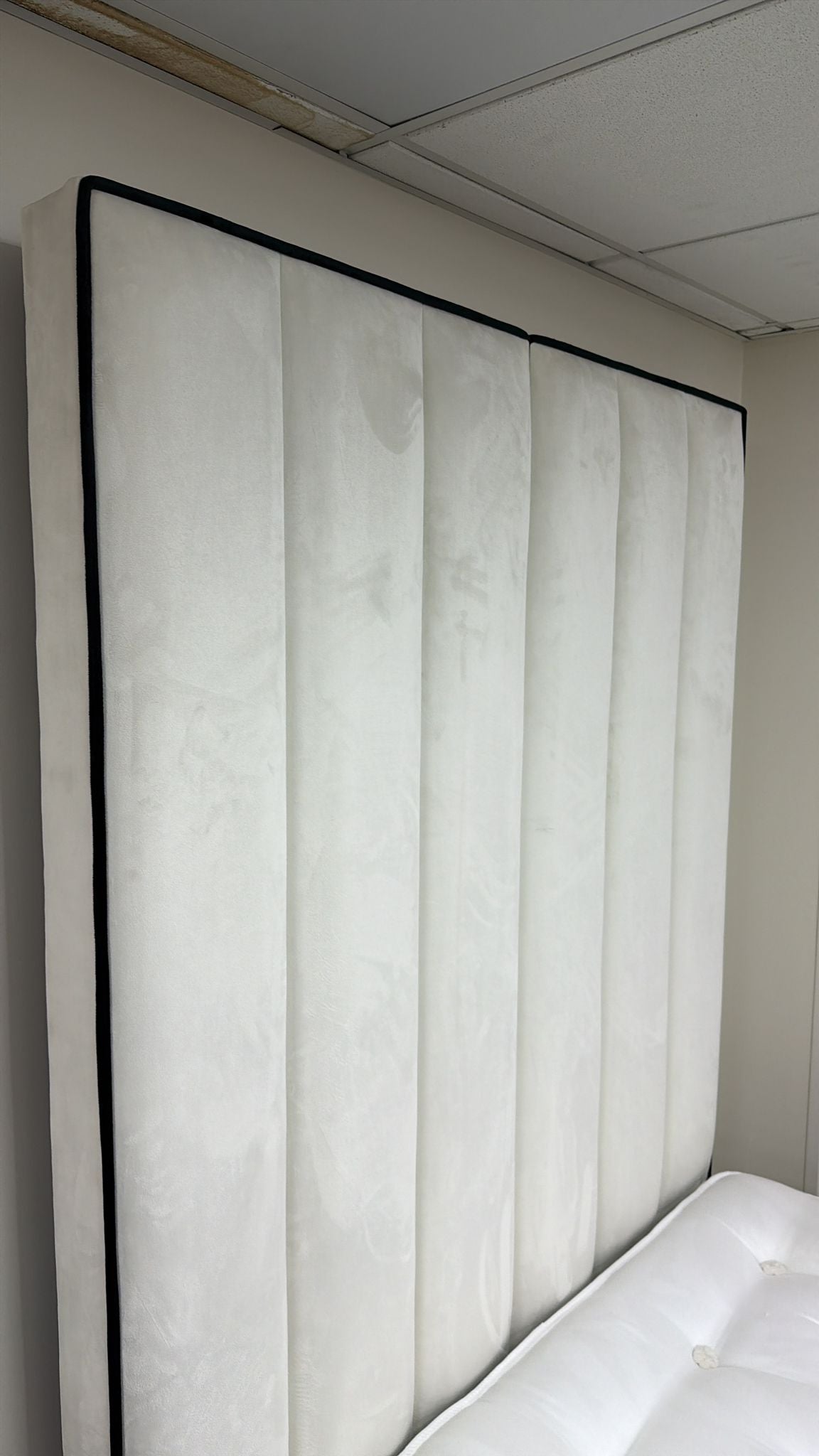 MNS CAMBRIDGE PIPING BED FRAME