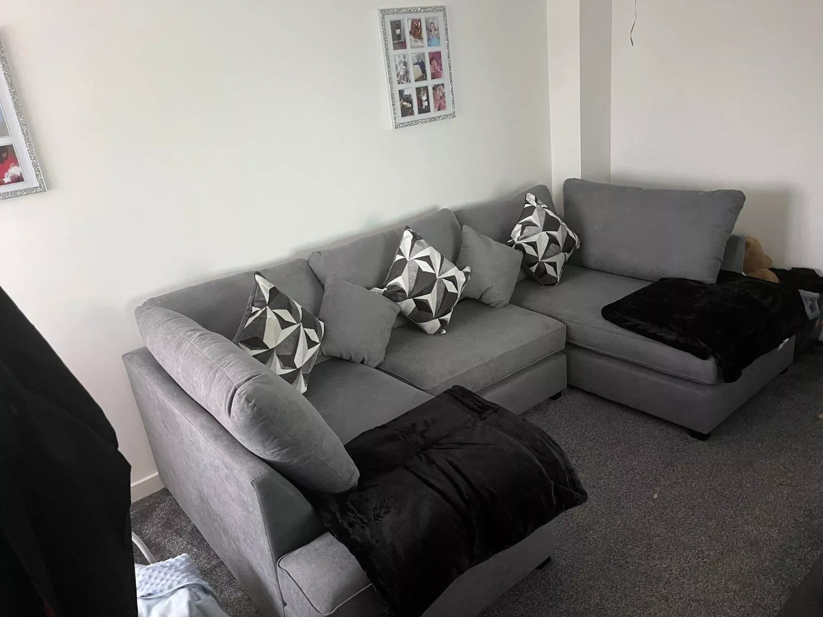 Carnaby Grey U Shape Corner Sofa Including Footstool